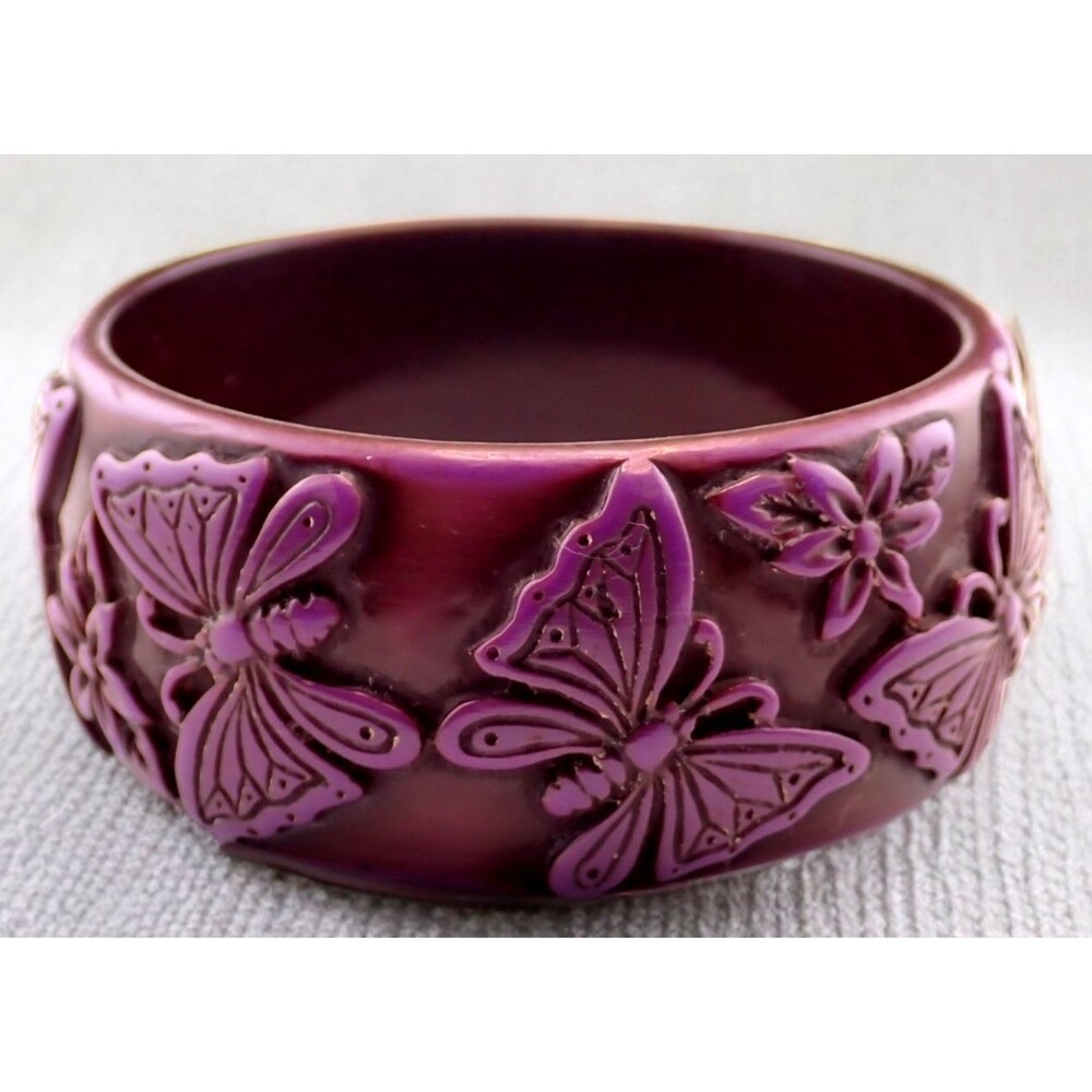 Vintage Celluloid Lucite Carved Butterfly Grape Purple Bangle Bracelet Rare MCM